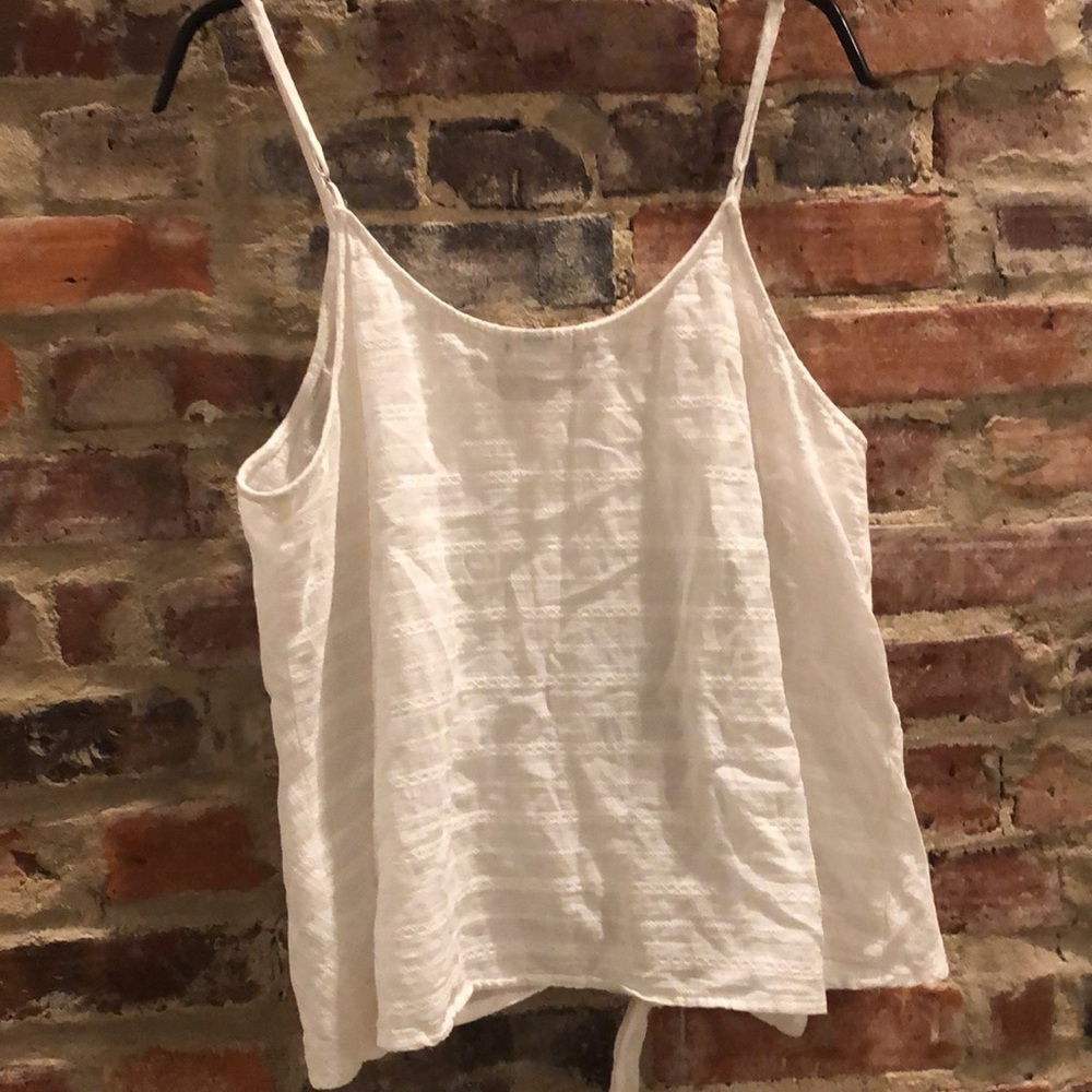 Textured white tank - Picture 4 of 4